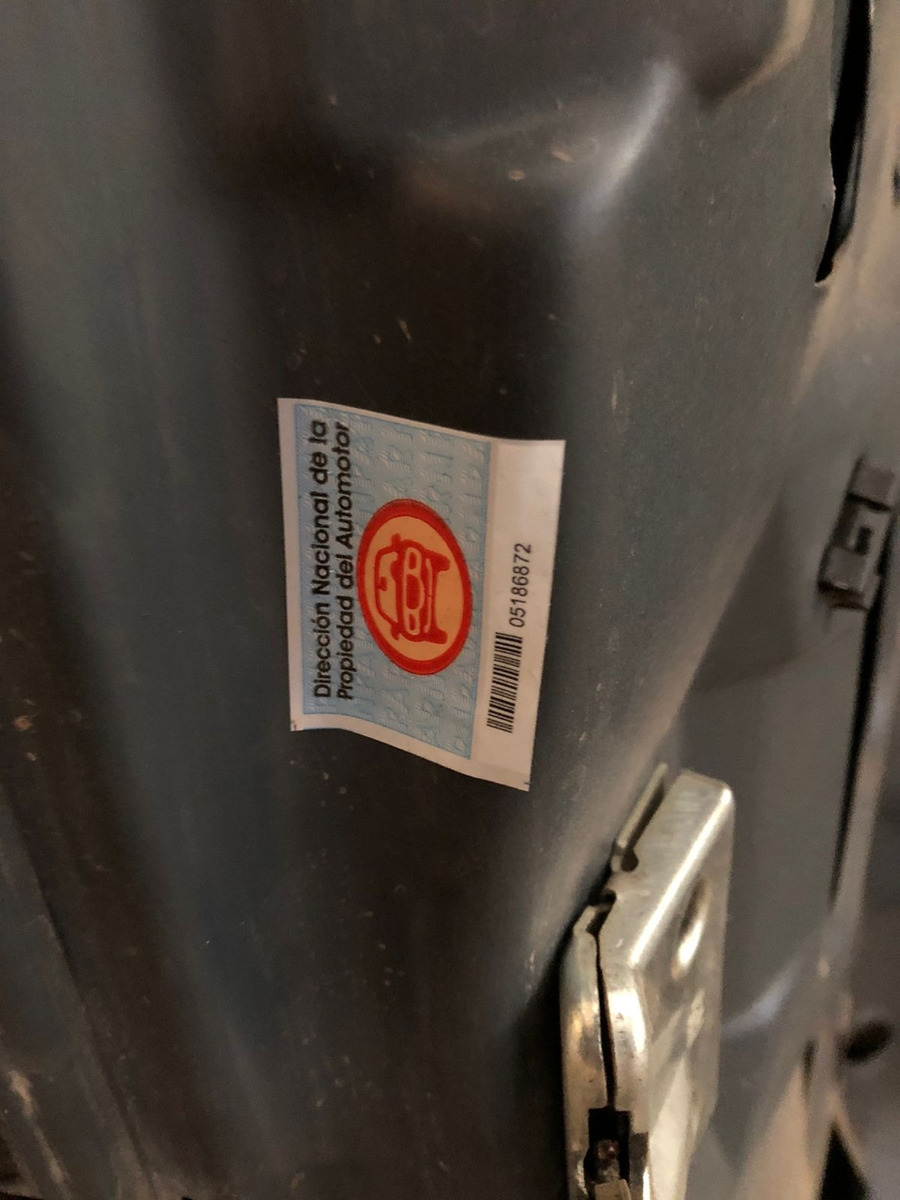 Tapa De Baul Chevrolet Corsa Classic (05186872) - Imagen 2