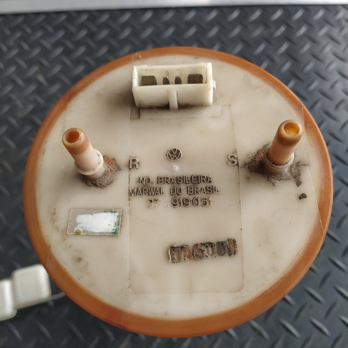 Bomba De Nafta De Vw Gol Power (04742964) - Imagen 2