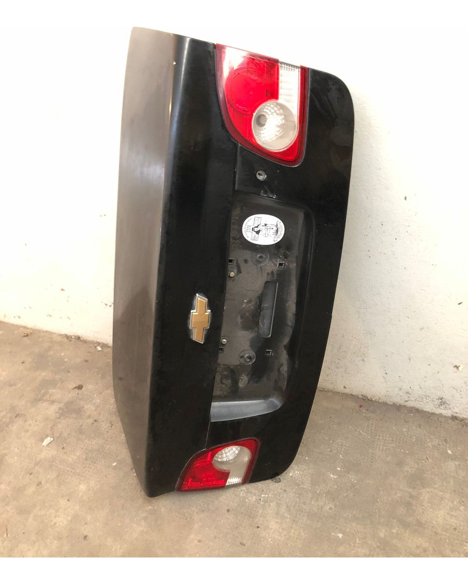 Tapa De Baul Chevrolet Corsa Classic (05186872)