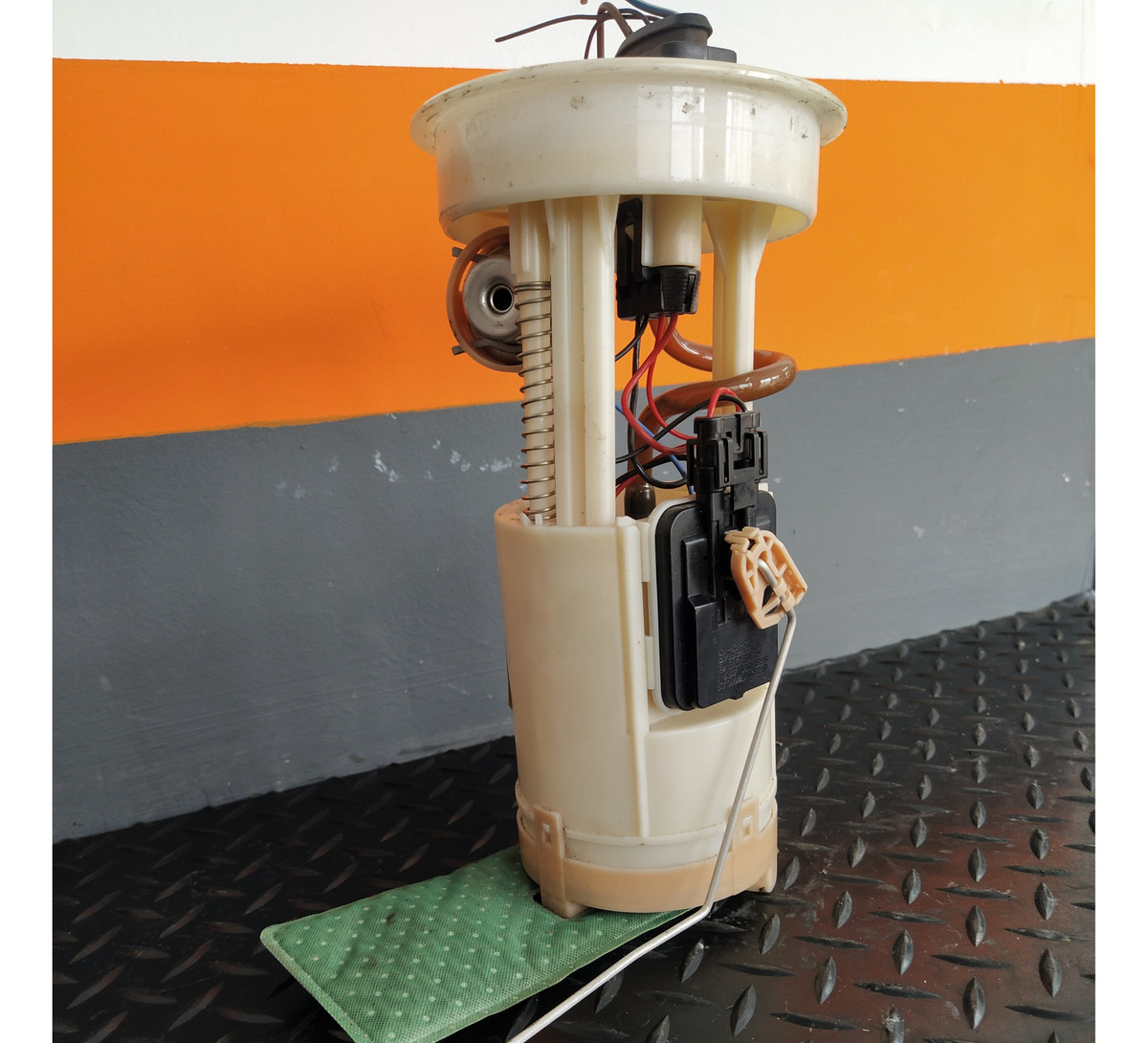 Bomba De Nafta 4 Pines Volkswagen Gol Trend 1.6