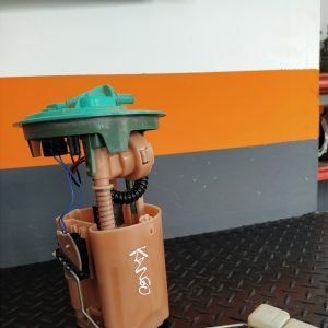 Bomba De Nafta Renault Kangoo 1.6 16v Tapa Verde