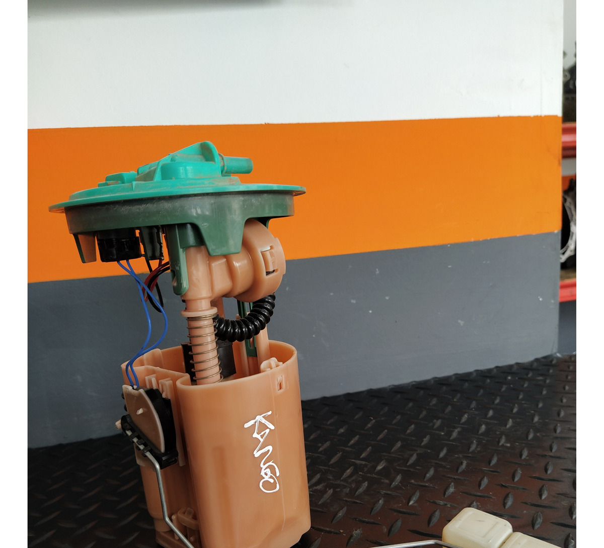 Bomba De Nafta Renault Kangoo 1.6 16v Tapa Verde