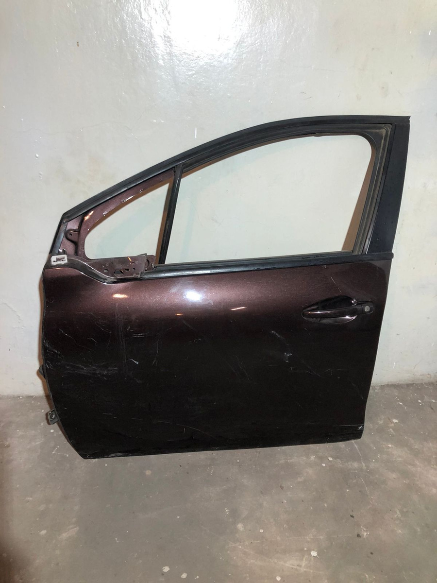 Puerta Delantera Izquierda Peugeot 208 2008 (05143564)