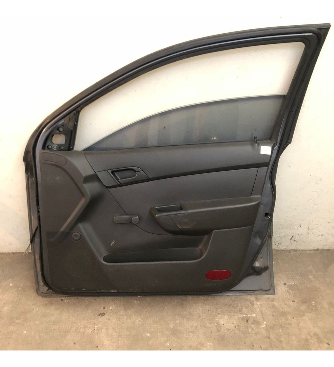 Puerta Delantera Derecha Chevrolet Aveo G3 (05302014) - Imagen 2