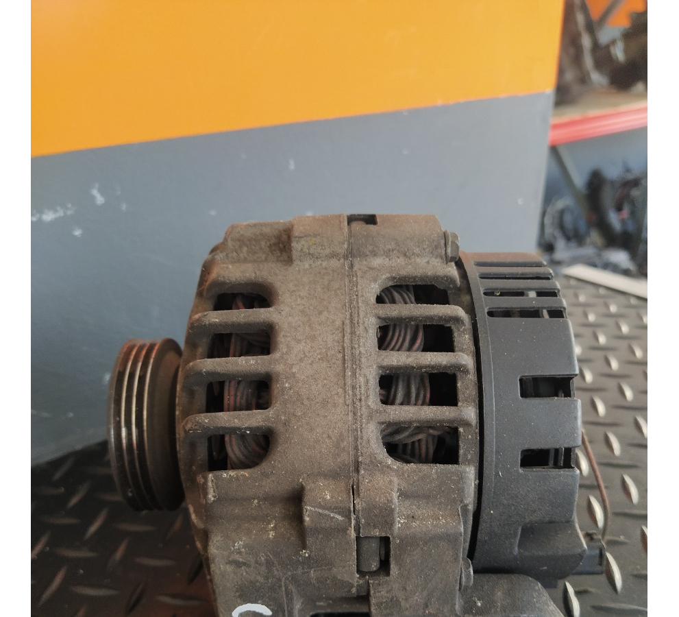 Alternador Renault Clio 1.2 - Imagen 4