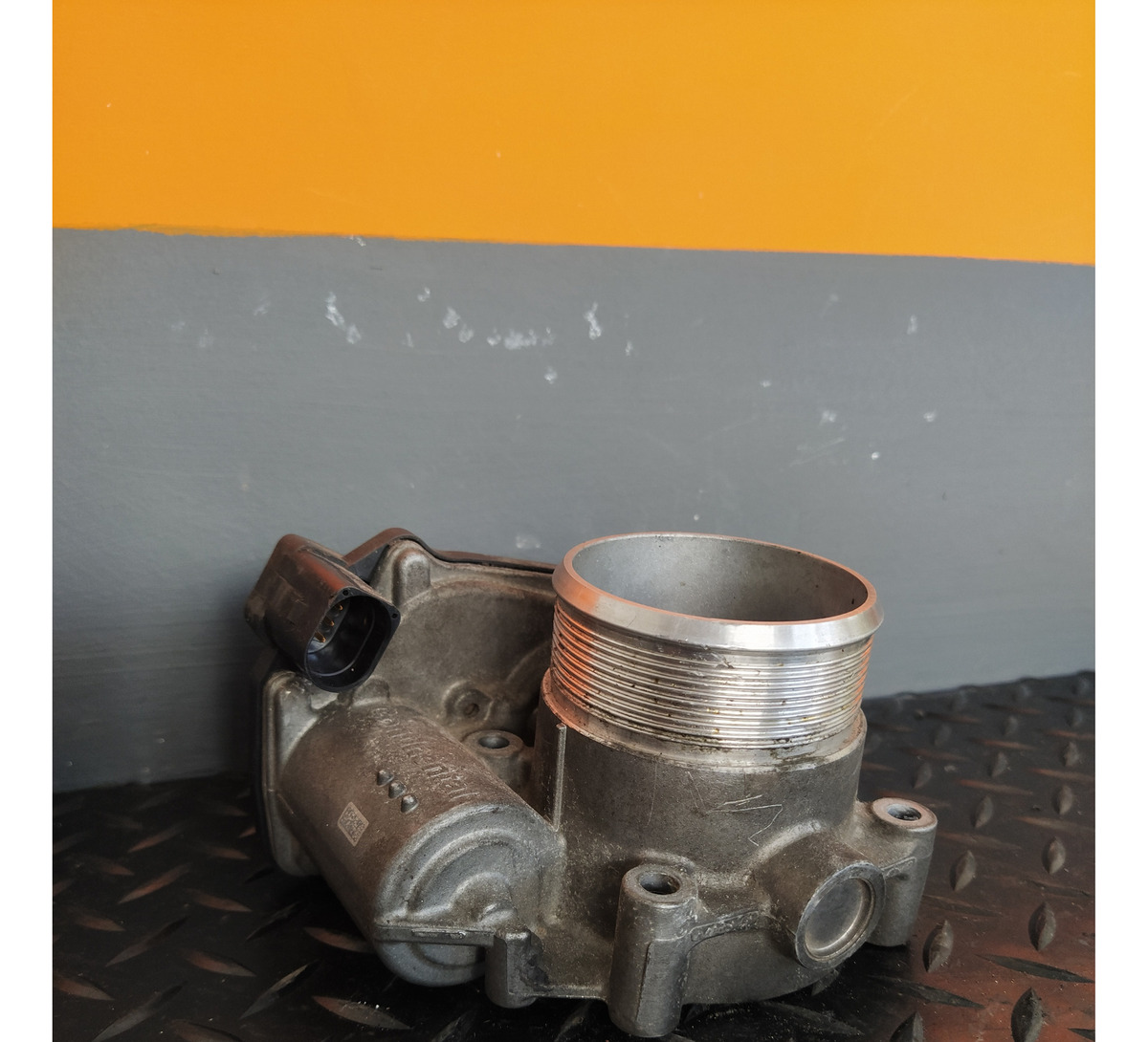 Cuerpo Mariposa Volkswagen Vento 2.0 Tsi Tfsi Original - Imagen 3