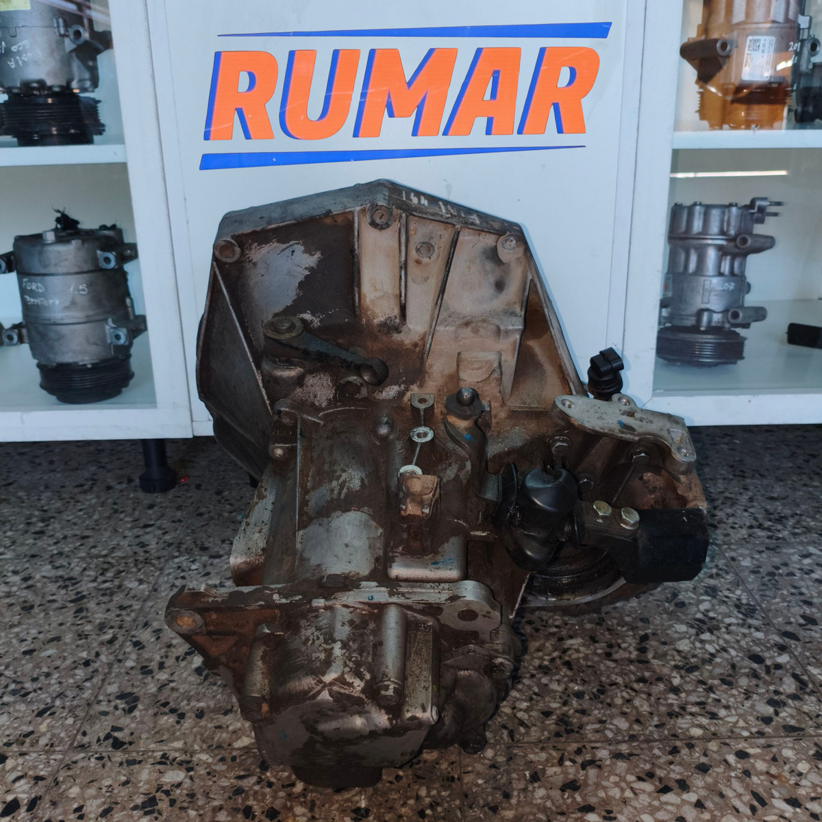 Caja De Velocidades Fiat Palio 1.4 8v (usado) - Imagen 3