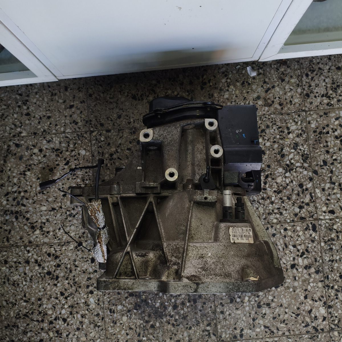 Caja De Velocidades Ford Fiesta 1.4 8v Tdci (usado) - Imagen 5