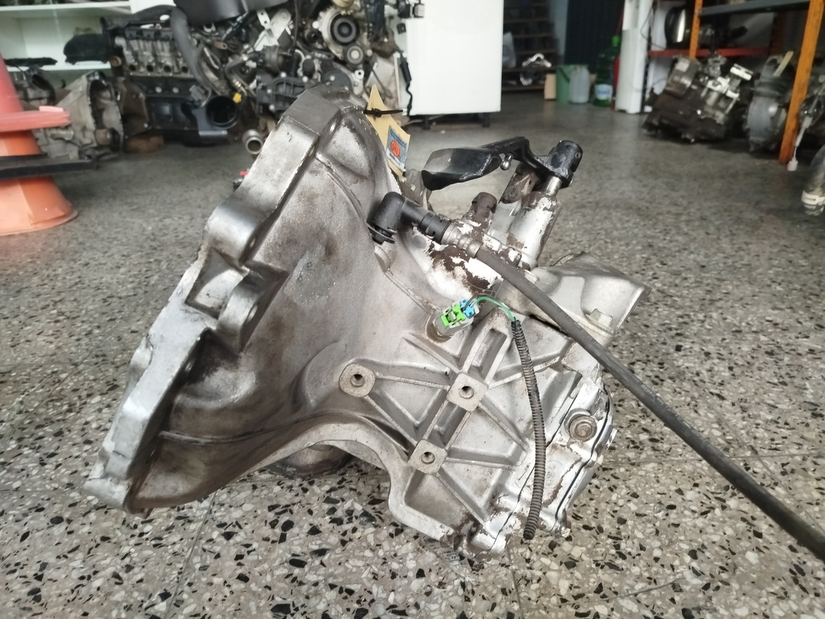 Caja De Velocidades Chevrolet Sonic 1.6 16v (05868226) - Imagen 2