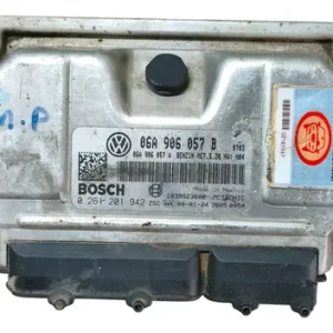 Modulo De Inyeccion Vw Bora 2.0 8v (02161647)