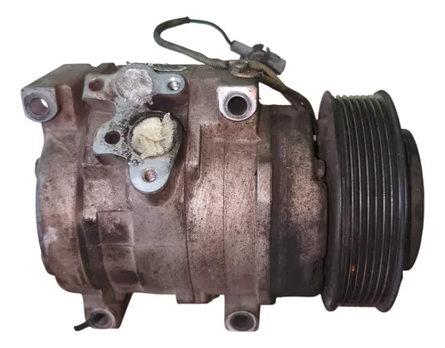 Compresor De A/a Toyota Hilux 3.0 - 2.5 (04564884) - Imagen 2